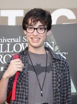 Joey Bragg