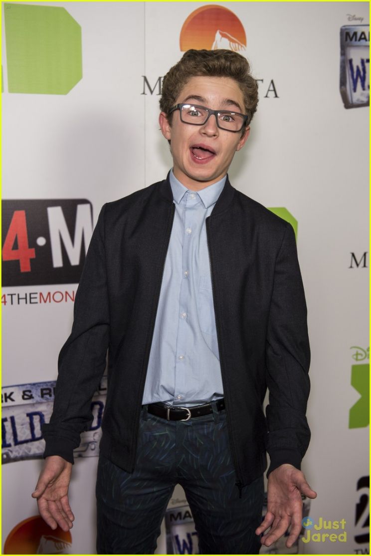 Joey Bragg