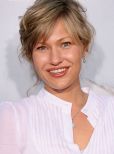 Joey Lauren Adams