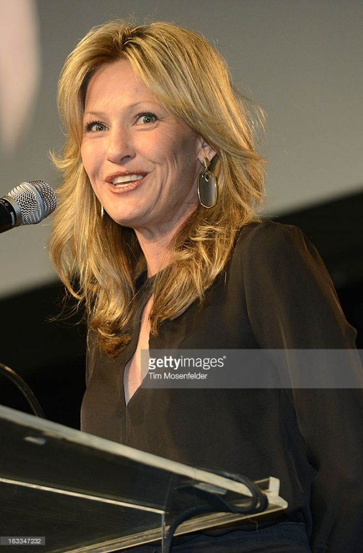 Joey Lauren Adams
