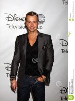 Joey Lawrence