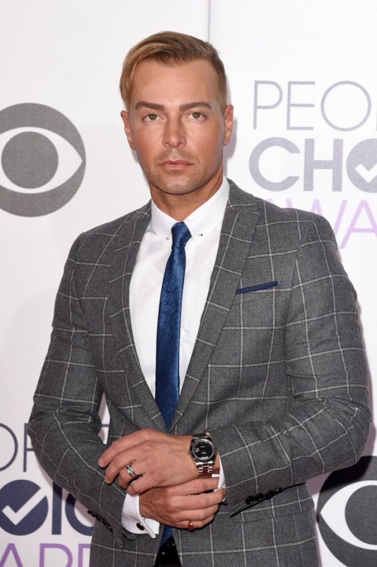 Joey Lawrence