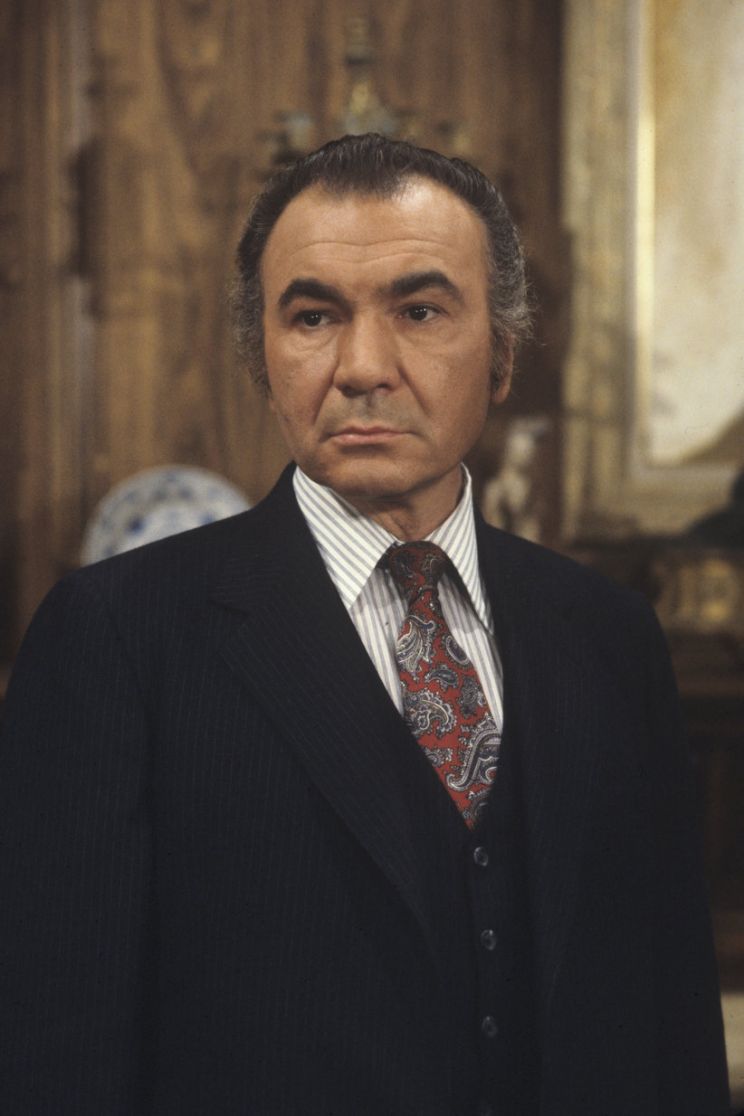 John Colicos