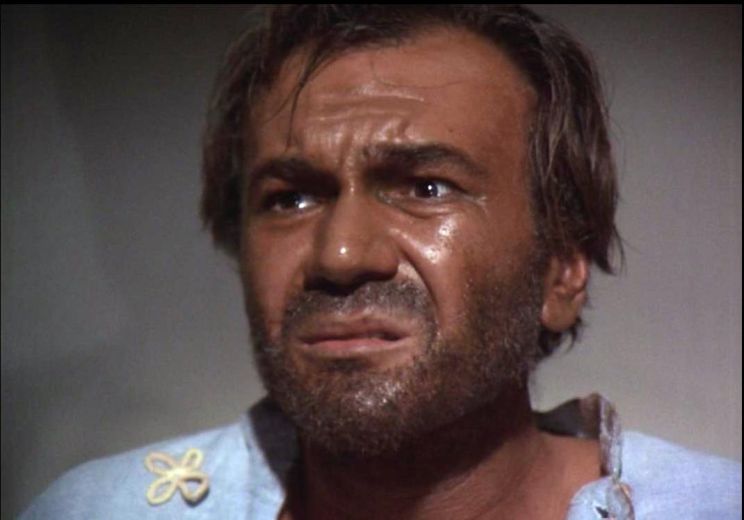John Colicos