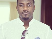 John Dumelo