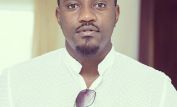 John Dumelo