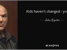 John Kapelos