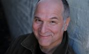 John Kapelos