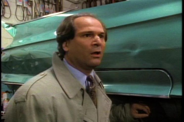 John Kapelos