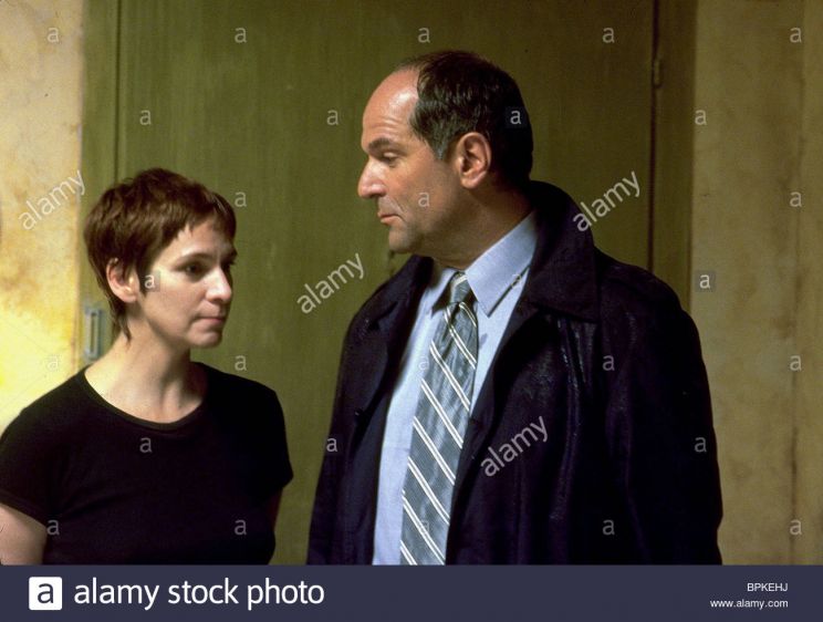 John Kapelos