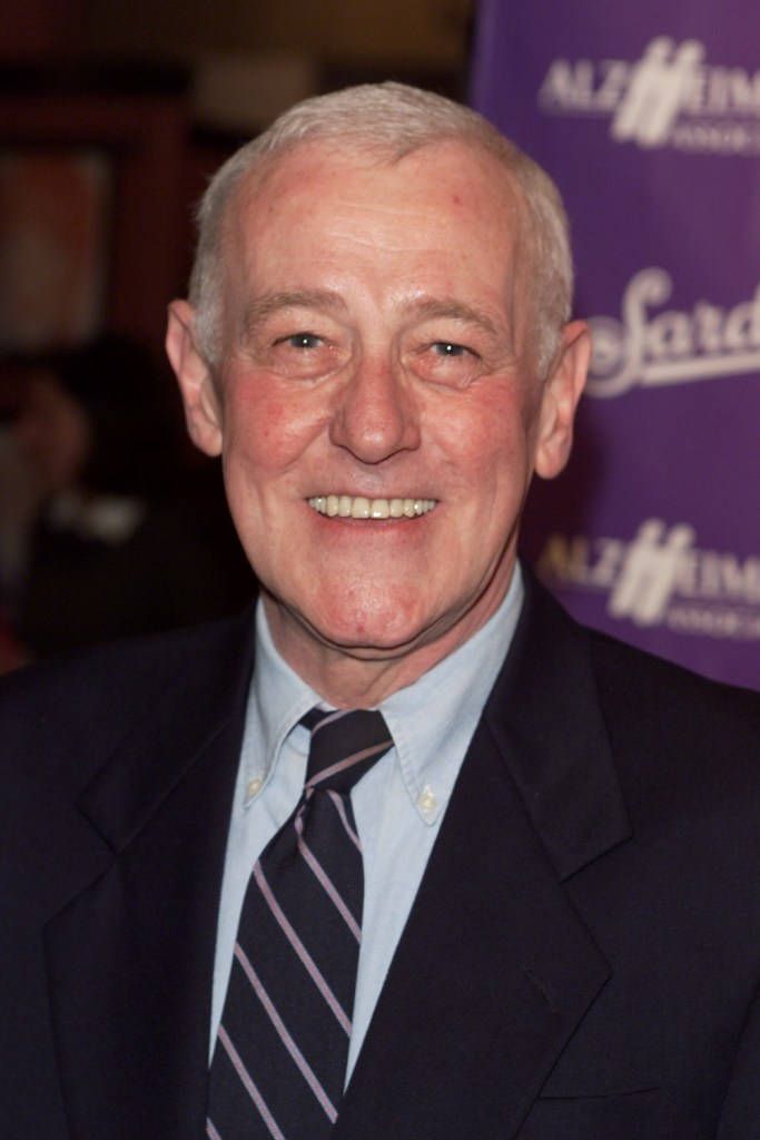 Pictures of John Mahoney