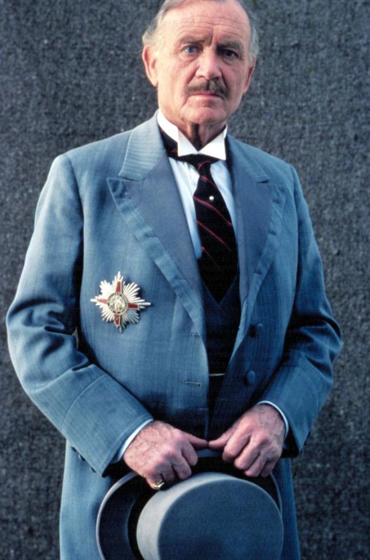 John Mills