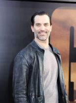 Johnathon Schaech