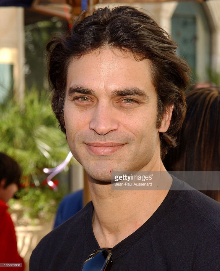 Johnathon Schaech