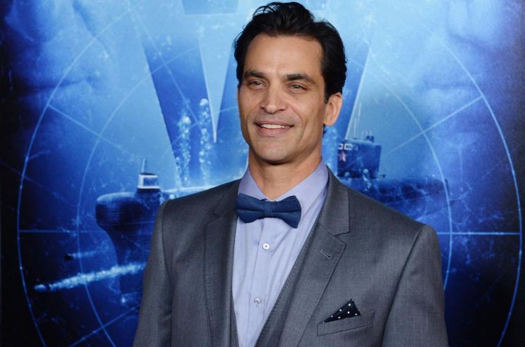 Johnathon Schaech