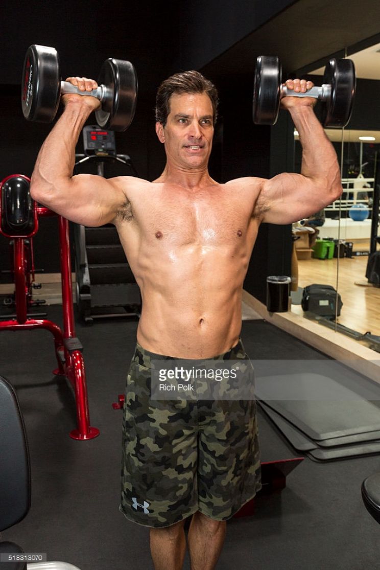 Johnathon Schaech