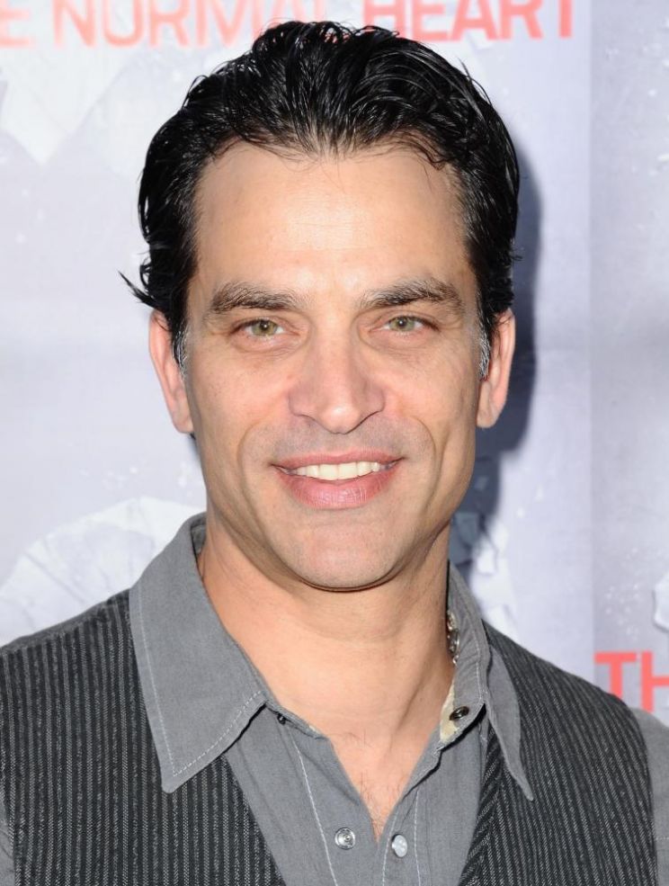 Johnathon Schaech