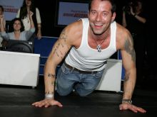 Johnny Messner