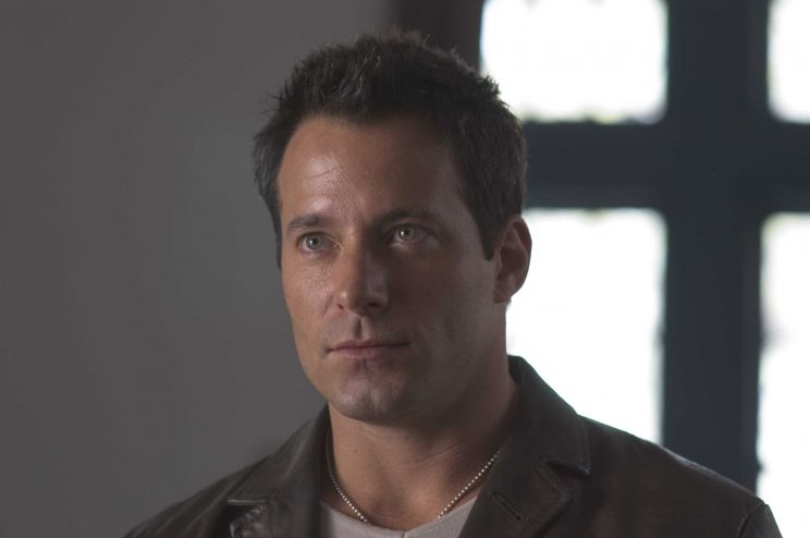 Johnny Messner