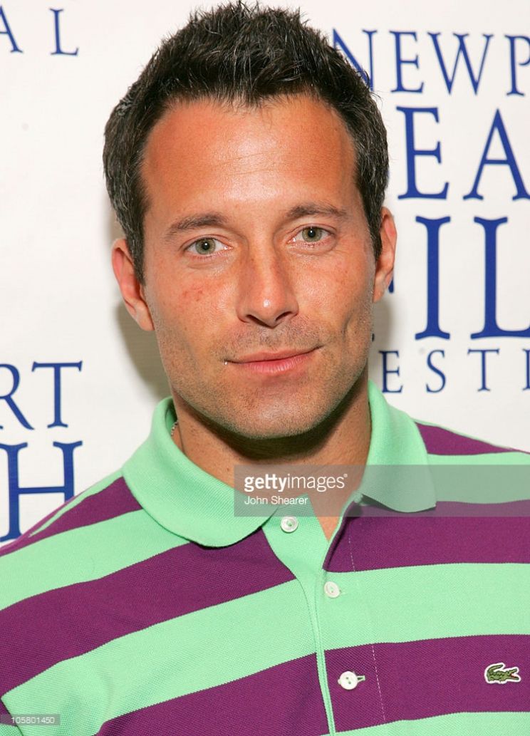 Johnny Messner