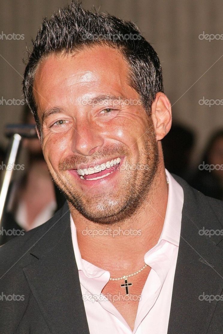 Johnny Messner