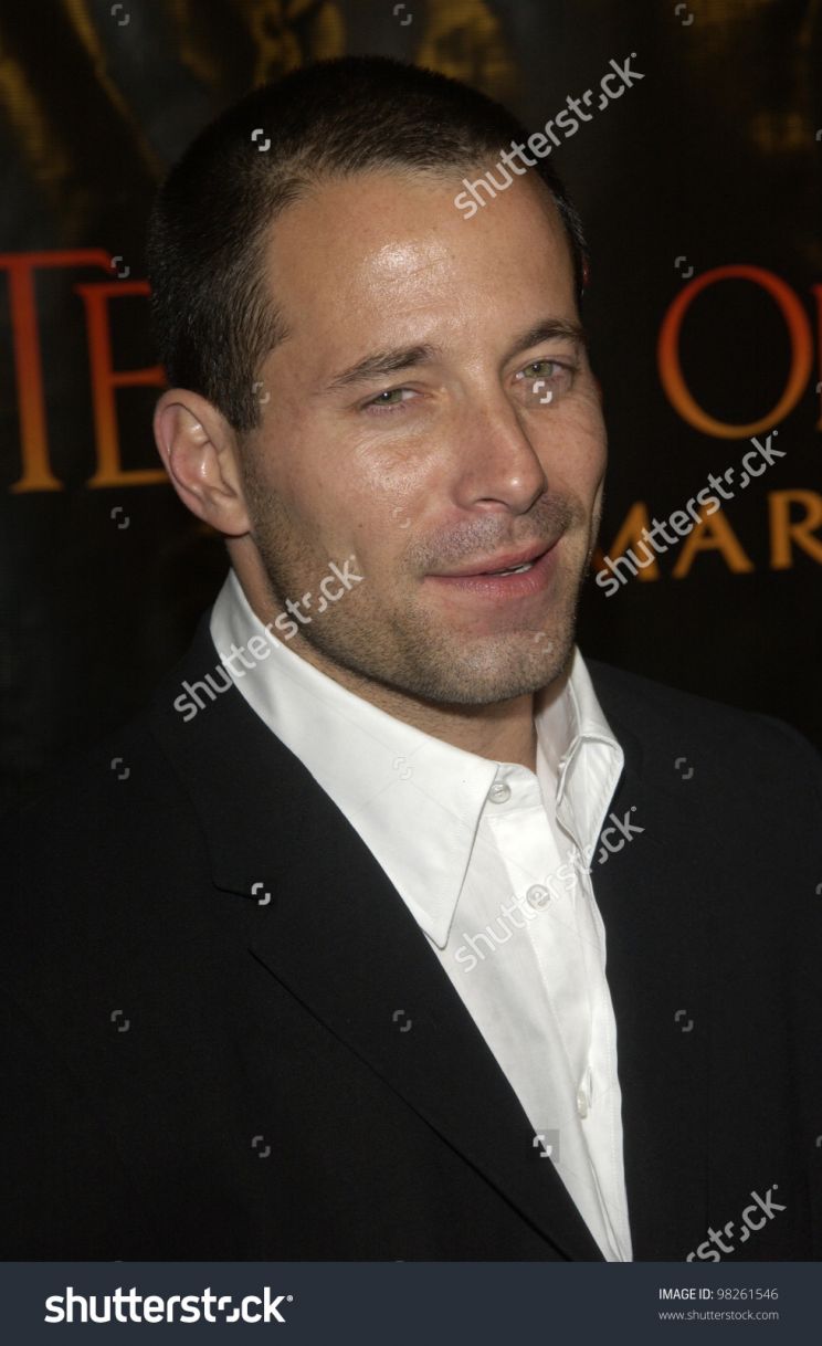Johnny Messner