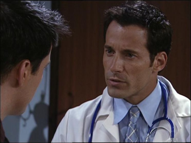 Johnny Messner
