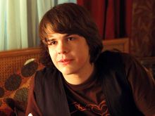 Johnny Simmons
