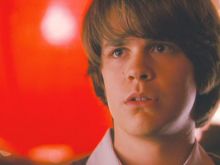 Johnny Simmons