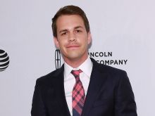 Johnny Simmons