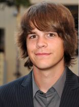 Johnny Simmons #276910 picture (Portrait Medium)