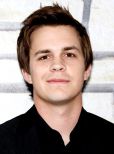 Johnny Simmons