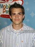 Johnny Simmons