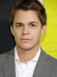 Johnny Simmons