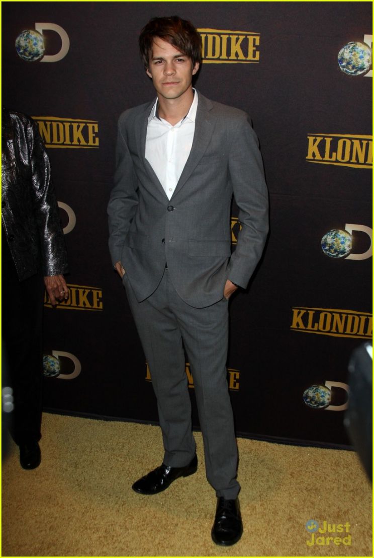 Johnny Simmons