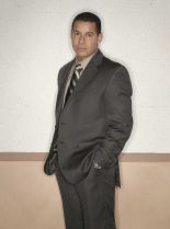 Jon Huertas