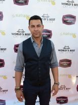 Jon Huertas