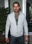 Jon Huertas