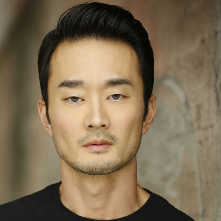 Jon Komp Shin