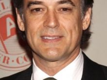 Jon Lindstrom