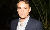 Jon Lindstrom