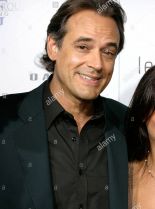 Jon Lindstrom