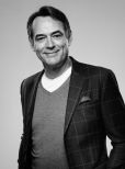 Jon Lindstrom