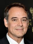 Jon Lindstrom