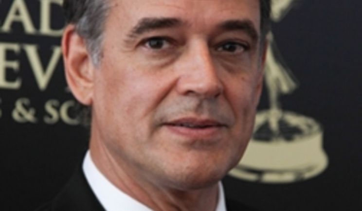 Jon Lindstrom