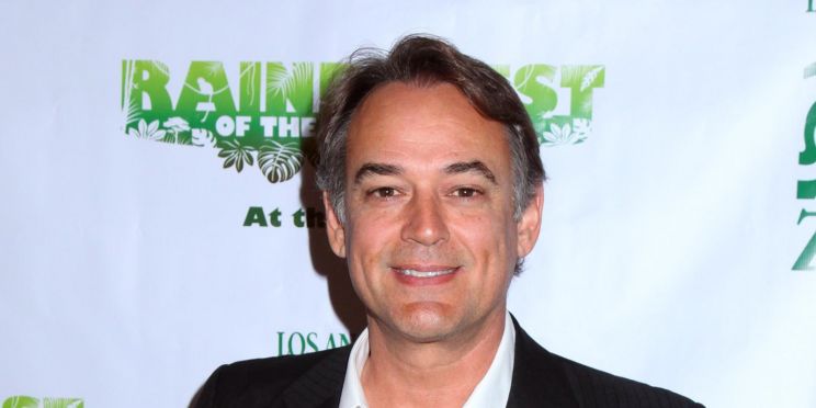 Jon Lindstrom