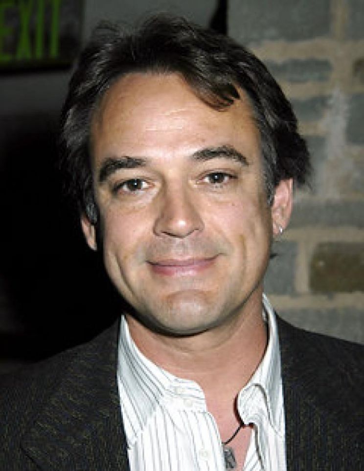 Jon Lindstrom