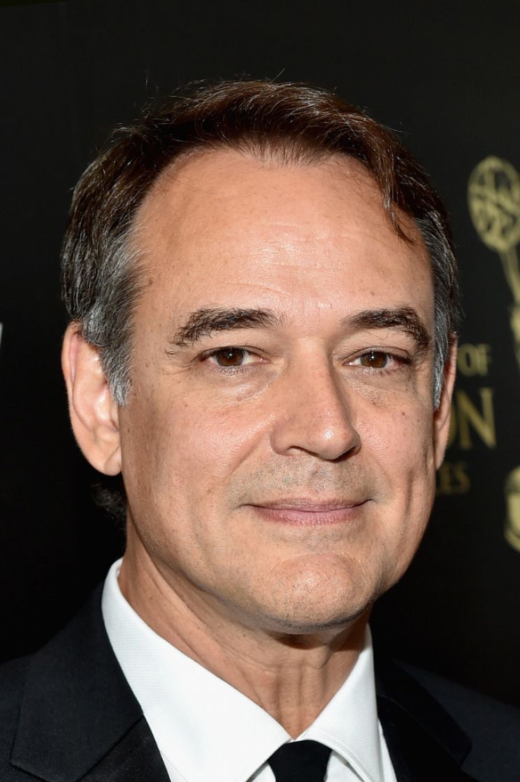 Jon Lindstrom