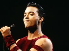 Jon Secada