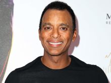 Jon Secada